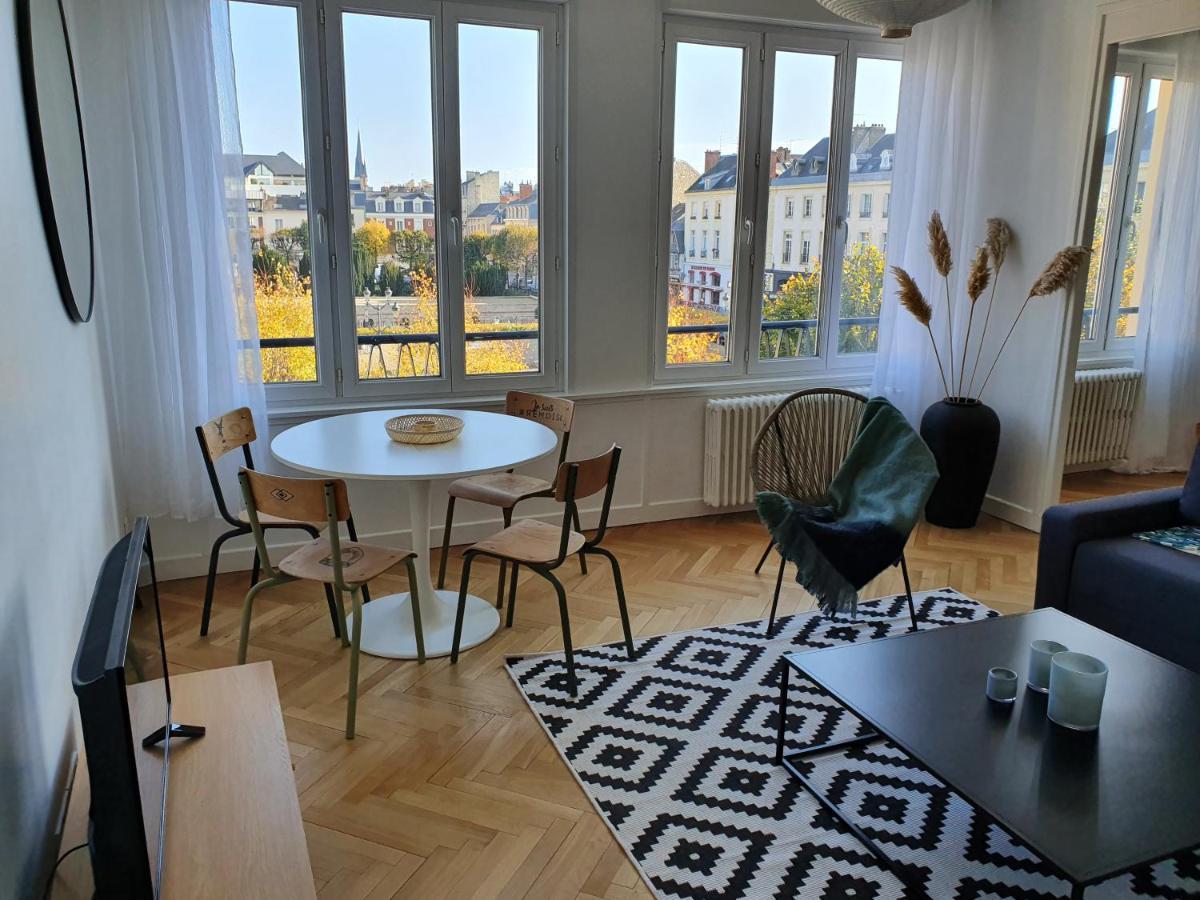 Suite Forum Vue imprenable Reims Extérieur photo